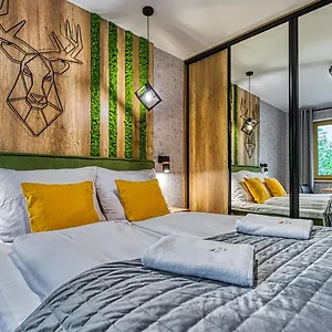 apartamenty-centrum-by-royal-aparts-kilinskiego-17a.szklarskaporebahotels.net/